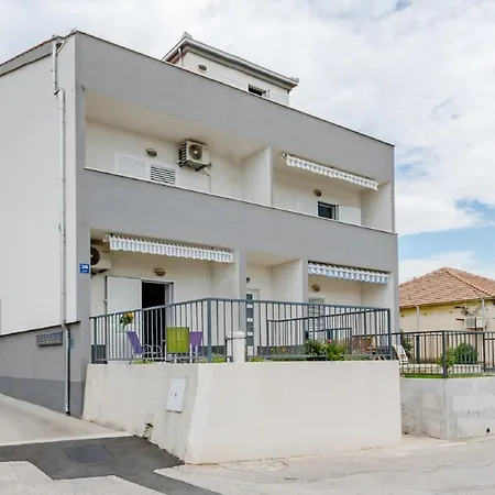 Anamaris Apartment