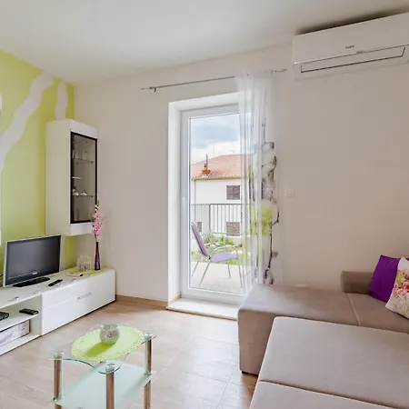 Anamaris アパート