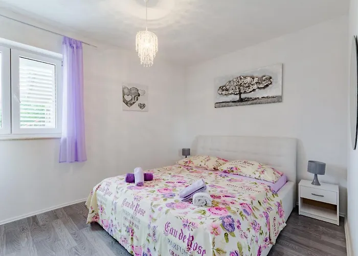 Anamaris Apartmán Solin